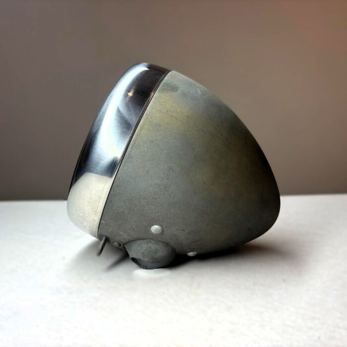 Rámeček světla Joro o průměru 187 mm z oceli – celkový pohled, bez kování